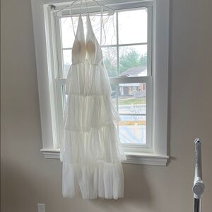 Selfie Leslie White Halter Maxi Dress